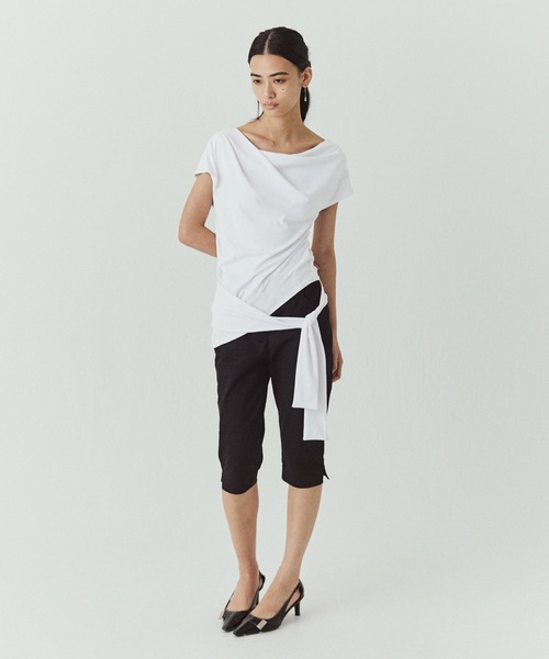 kiehtova（キエトヴァ）の「【kiehtova】SIENA DRAPE TOPS/シエナ ドレープトップス KTWR72（Tシャツ/カットソー・レディース・ホワイト/ブラウン/ブラック・FREE）」の9枚目の写真