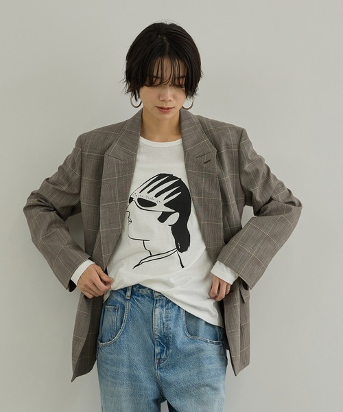SALON adam et rope'（サロン アダム エ ロペ）の「【Camille de Cussac for SALON】アートプリントロングスリーブTシャツ（Tシャツ/カットソー・レディース・ホワイト系その他2/ホワイト系その他/ホワイト・FREE）」の13枚目の写真