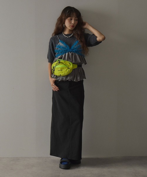 bohmal(ボマール)の「フェザー半袖プルオーバーニット(ニット/セーター・レディース・ブラウン/チャコールグレー・FREE)」の11枚目の写真