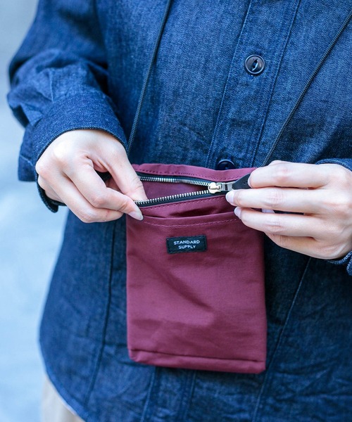 STANDARD SUPPLY（スタンダードサプライ）の「[ STANDARD SUPPLY ] SIMPLICITY SLING PURSE M / スリングパースM（ショルダーバッグ・レディース・ボルドー・M）」の8枚目の写真