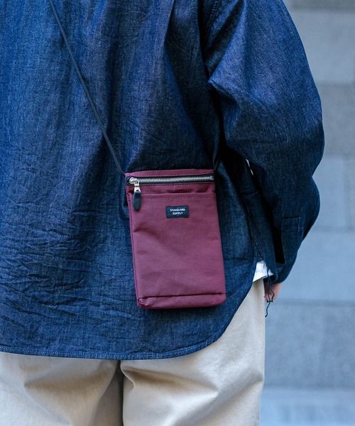 STANDARD SUPPLY（スタンダードサプライ）の「[ STANDARD SUPPLY ] SIMPLICITY SLING PURSE M / スリングパースM（ショルダーバッグ・レディース・ボルドー・M）」の5枚目の写真