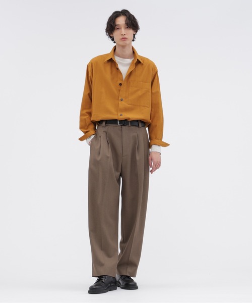 MARGARET HOWELL(マーガレットハウエル)の「PLAIN COTTON JERSEY(Tシャツ/カットソー・メンズ・ブラック/アイボリー・MEDIUM/LARGE)」の5枚目の写真