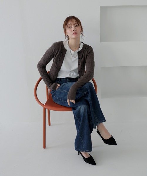 AMUU. PRECIEUSE(アムープレシューズ)の「メローシャーリングニットカーディガン(ニット/セーター・レディース・チャコールグレー/アイボリー・FREE)」の9枚目の写真