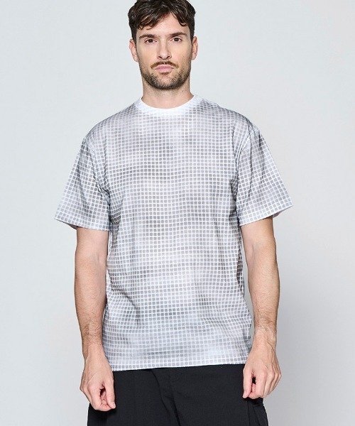 ACANTHUS(アカンサス)の「mt10676- Grid Print Tee グリッドプリントTシャツ(CT2704)(Tシャツ/カットソー・メンズ・チャコール/ブラック/ホワイト・XL/L/M/S)」の1枚目の写真