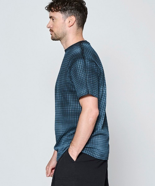 ACANTHUS(アカンサス)の「mt10676- Grid Print Tee グリッドプリントTシャツ(CT2704)(Tシャツ/カットソー・メンズ・チャコール/ブラック/ホワイト・XL/L/M/S)」の11枚目の写真