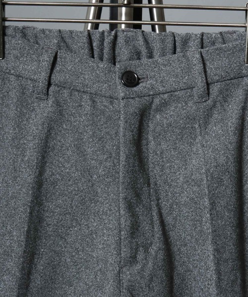 ANPAS(アンパス)の「Faux Wool Tapered Trousers / <セットアップ可>ウールライク テーパードトラウザーパンツ スーツ スラックス ボトムス メンズ オンオフ兼用 ビジネス ビジカジ 秋冬 きれいめ(スラックス・メンズ・グレー/チャコールグレー/ライトブラウン・L/LL/M/3L)」の8枚目の写真