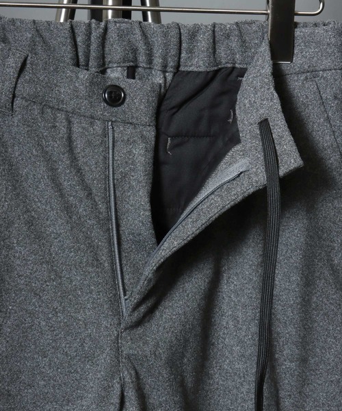 ANPAS(アンパス)の「Faux Wool Tapered Trousers / <セットアップ可>ウールライク テーパードトラウザーパンツ スーツ スラックス ボトムス メンズ オンオフ兼用 ビジネス ビジカジ 秋冬 きれいめ(スラックス・メンズ・グレー/チャコールグレー/ライトブラウン・L/LL/M/3L)」の10枚目の写真