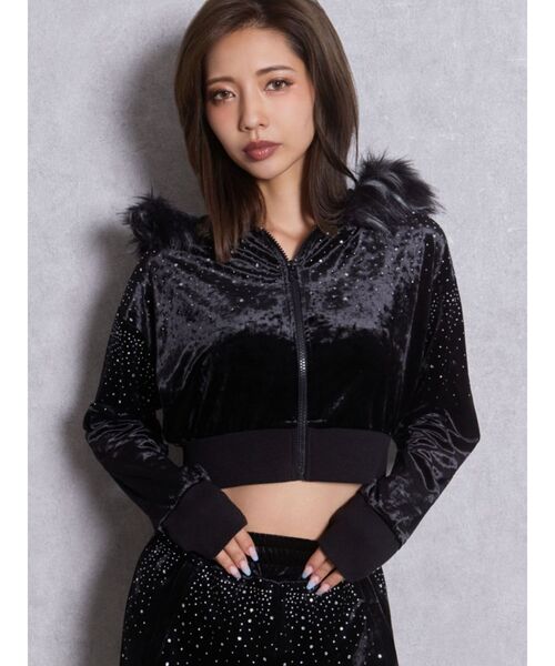 GYDA（ジェイダ）の「Gydadyg bijouベロアパーカー【セットアップ着用可能】（パーカー・レディース・アイボリー/ブラック・FREE）」の2枚目の写真