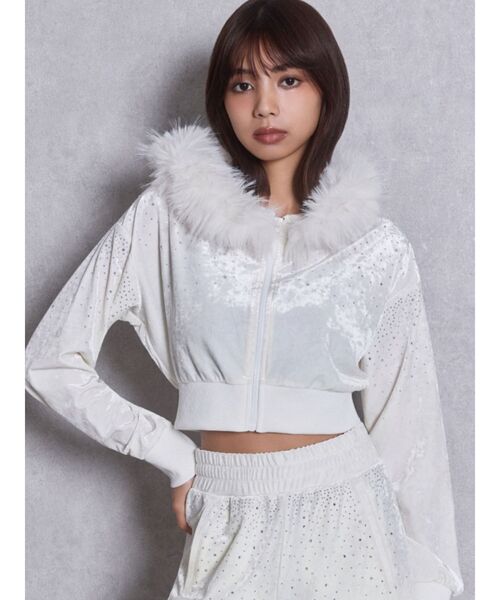 GYDA（ジェイダ）の「Gydadyg bijouベロアパーカー【セットアップ着用可能】（パーカー・レディース・アイボリー/ブラック・FREE）」の3枚目の写真
