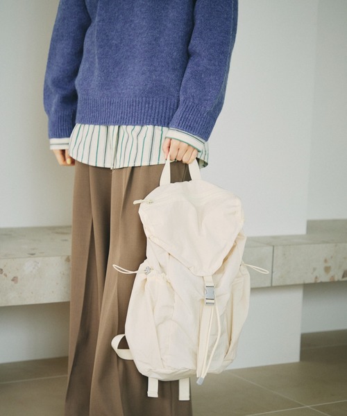 full/fill.(フルフィル)の「ripstop light backpack / リップストップライトバックパック(バックパック/リュック・レディース・ブラック/アイボリー・FREE)」の7枚目の写真