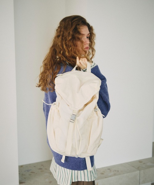 full/fill.(フルフィル)の「ripstop light backpack / リップストップライトバックパック(バックパック/リュック・レディース・ブラック/アイボリー・FREE)」の11枚目の写真