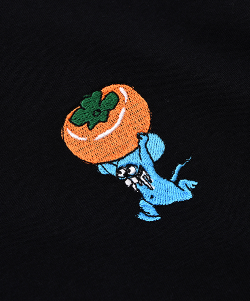 PUNYUS(プニュズ)の「ワンポイント7分T(Tシャツ/カットソー・レディース・ブラック/ブラック系その他/ホワイト/ホワイト系その他・1/4/2/3)」の5枚目の写真