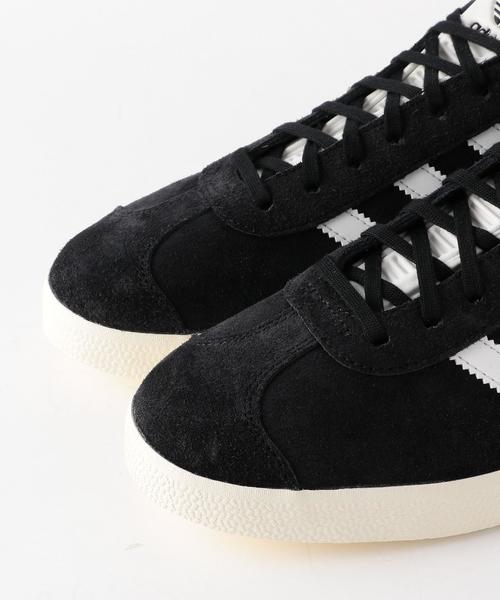 adidas（アディダス）の「＜adidas（アディダス）＞SUEDE GAZELLE◆（スニーカー・メンズ・ブラック・30cm/26cm/29cm/27cm/28.5cm/27.5cm/28cm/26.5cm）」の2枚目の写真