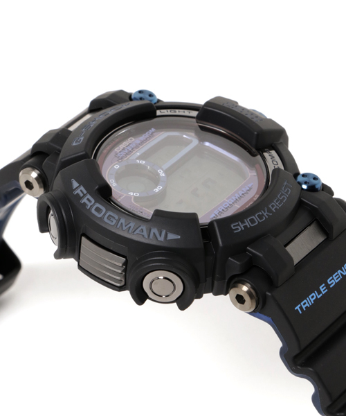 G-SHOCK（ジーショック）の「MASTER OF G FROGMAN(フロッグマン) /GWF-D1000B-1JF / CASIO（デジタル腕時計・メンズ・ブラック・FREE）」の2枚目の写真