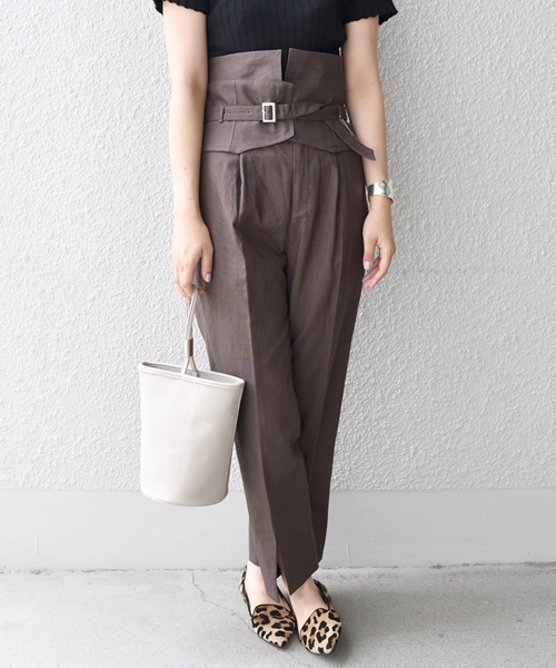 Khaju(カージュ)の「Khaju:2WAYベルトパンツ(その他パンツ・レディース・キャメル/ブラウン・27/26)」の1枚目の写真
