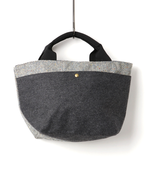 LBC(エルビーシー)の「【Harris Tweed】ハリスツイード トート (トートバッグ・レディース・ブルー/レッド/グレー・FREE)」の8枚目の写真