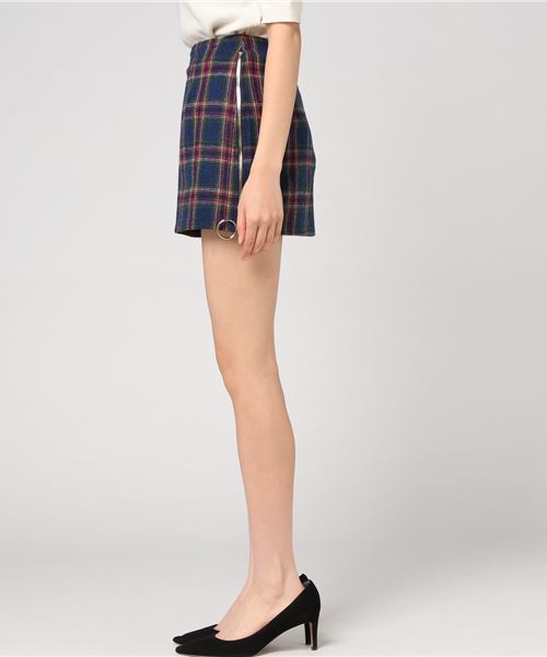 onespo（ワンスポ）の「サイドジップミニ（スカート・レディース・レッド/イエロー/ダークブルー・M）」の6枚目の写真