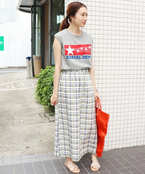 SLOBE IENA（スローブイエナ）の「WIFFLE ノースリーブTシャツ◆（Tシャツ/カットソー・レディース・グレー系その他/グリーン/パープル・FREE）」の21枚目の写真