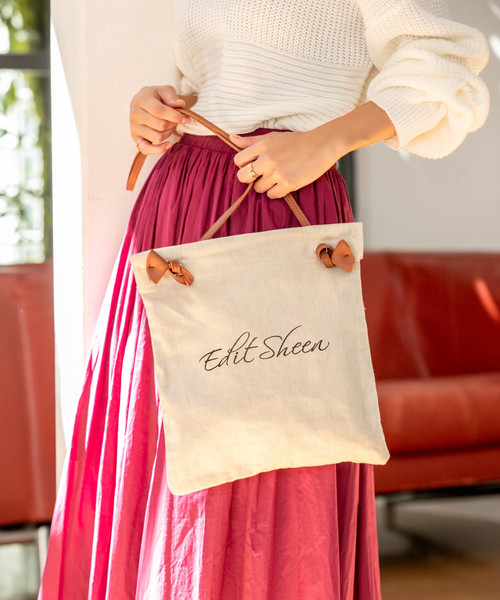 Edit Sheen(エディットシーン)の「スリムキャンバスロゴトートバッグ(トートバッグ・レディース・ホワイト/ベージュ/ネイビー/カーキ・FREE)」の3枚目の写真