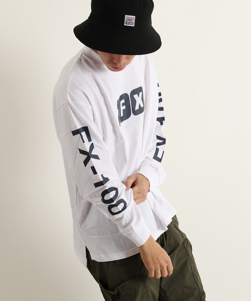 FILA HERITAGE(フィラヘリテージ)の「【FILA heritage】フィラ デザイン袖ロゴクルーネックロングスリーブTシャツ(スウェット・メンズ・ホワイト/ライトブルー/ブラック/ブルー系その他/ホワイト系その他/イエロー/レッド/ホワイト系その他2/レッド系その他・M/L/2XL/XL)」の4枚目の写真