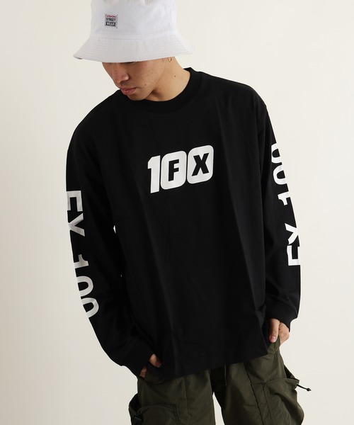 FILA HERITAGE(フィラヘリテージ)の「【FILA heritage】フィラ デザイン袖ロゴクルーネックロングスリーブTシャツ(スウェット・メンズ・ホワイト/ライトブルー/ブラック/ブルー系その他/ホワイト系その他/イエロー/レッド/ホワイト系その他2/レッド系その他・M/L/2XL/XL)」の5枚目の写真