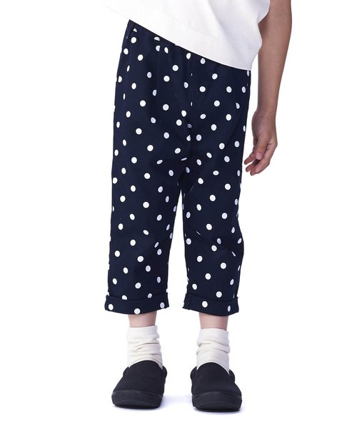 apres les cours（アプレレクール）の「ストレッチツイル8分丈パンツ（その他パンツ・キッズ・ネイビー/カーキ・90/100/110/120/80/130/140）」の2枚目の写真