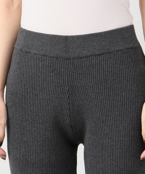 美品！noble Vis/Pe リブニットパンツ Noble（ノーブル）の「VIS/PE リブニットパンツ◇（その他パンツ