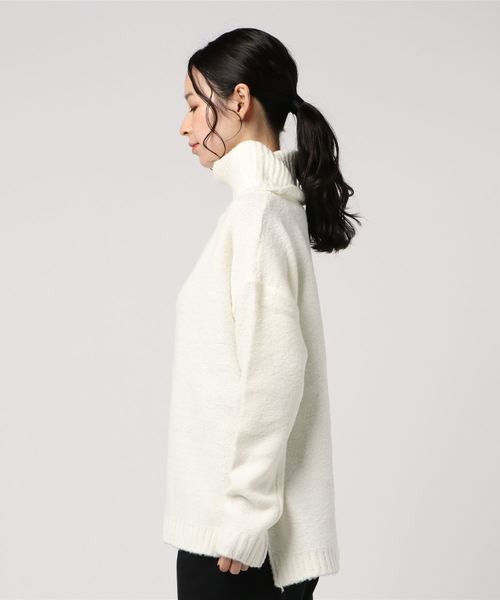 KOBE LETTUCE（コウベレタス）の「ふわもこブークレ風オフタートルニットプルオーバー＊レディース/トップス/ハイネック/セーター[C3539]神戸レタス（ニット/セーター・レディース・ブラック/グレー/ピンク/アイボリー・FREE）」の7枚目の写真