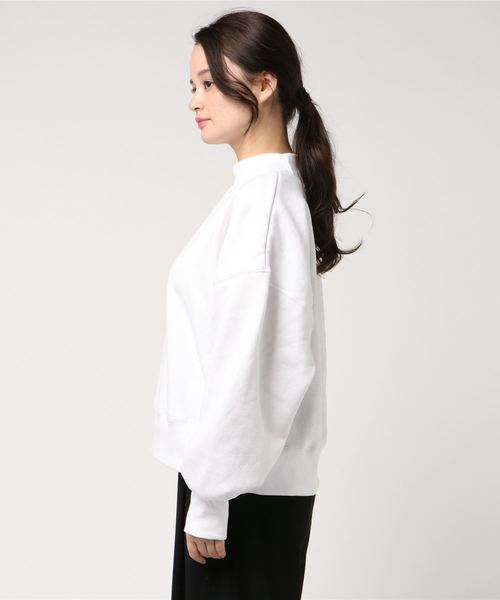 WEGO（ウィゴー）の「WEGO VINTAGE/ヘビーウェイトモックネッククロップドスウェット（スウェット・レディース・オフホワイト/グリーン/杢グレー/ライトパープル/ライトベージュ・FREE）」の6枚目の写真