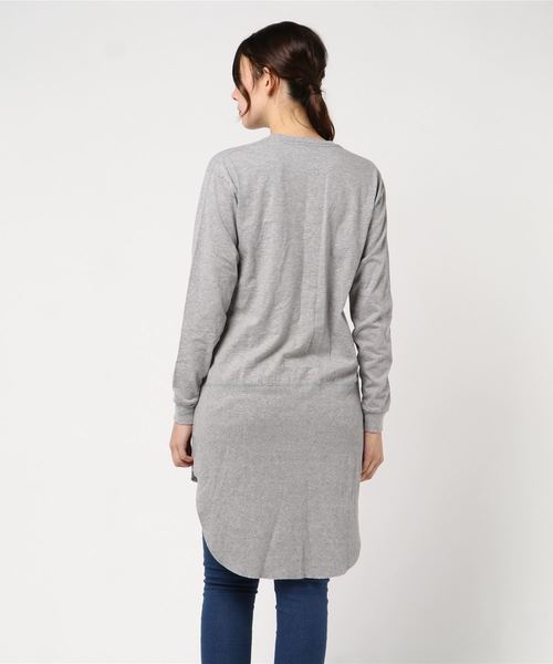 HOLIDAY（ホリデイ）の「SUPER FINE COMBINATION L/S T-SHIRT / LONG スーパーファインコンビネーションロングスリーブTシャツ/ ロング（Tシャツ/カットソー・レディース・グレー/ホワイト・ONE SIZE）」の4枚目の写真