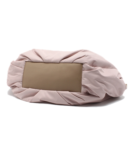 PLST(プラステ)の「格子柄2WAYナイロンショルダーバッグ(中)(ショルダーバッグ・レディース・ライトグレー/ネイビー/ピンク・FREE)」の6枚目の写真