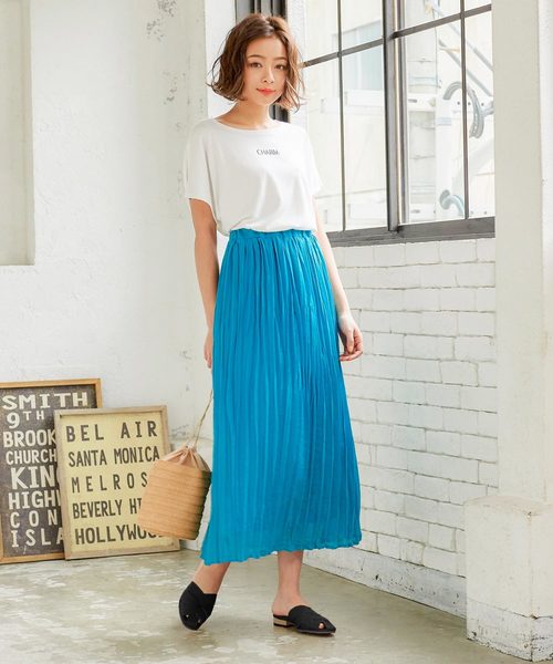 KOBE LETTUCE(コウベレタス)の「スクエアトゥクロスベルト甲深フラットバブーシュサンダル(サンダル・レディース・ブラック/ホワイト系その他/ブラウン系その他/グレイッシュベージュ・LL/S/M/L)」の17枚目の写真