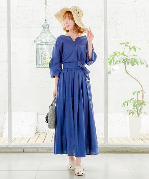 KOBE LETTUCE(コウベレタス)の「スクエアトゥクロスベルト甲深フラットバブーシュサンダル(サンダル・レディース・ブラック/ホワイト系その他/ブラウン系その他/グレイッシュベージュ・LL/S/M/L)」の20枚目の写真