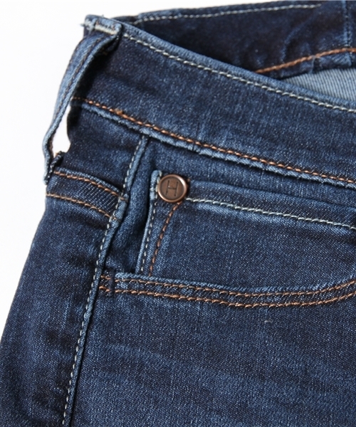 PLST（プラステ）の「【healthy】 クロップドデニムパンツ（デニムパンツ・レディース・ホワイト/インディゴブルー/ダークインディゴブルー・23inch/26inch/24inch/25inch）」の10枚目の写真