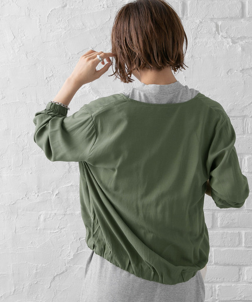 Newlyme(ニューリーミー)の「Vネックリネンブルゾン(ブルゾン・レディース・ブラック/ベージュ/カーキ・MEDIUM/LARGE)」の11枚目の写真