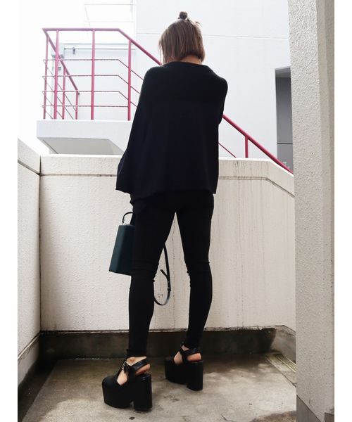 EMODA（エモダ）の「2WAYドッキングニットトップ（ニット/セーター・レディース・ブラック/ブラウン・FREE）」の19枚目の写真