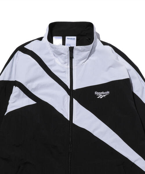 Reebok(リーボック)の「<Reebok> VECTOR FR TRK TOP/トラックジャケット(ブルゾン・メンズ・ブラック・MEDIUM/X-LARGE/LARGE)」の3枚目の写真