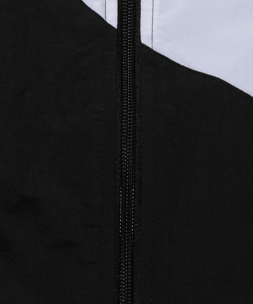 Reebok(リーボック)の「<Reebok> VECTOR FR TRK TOP/トラックジャケット(ブルゾン・メンズ・ブラック・MEDIUM/X-LARGE/LARGE)」の9枚目の写真