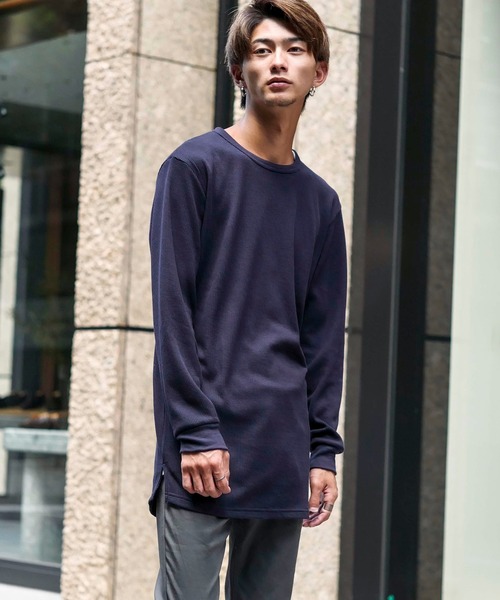 Beno(ビーノ)の「T/Cワッフル ロングレングス クルーネック Tシャツ(Tシャツ/カットソー・メンズ・ブラック/オフホワイト/グレー/ネイビー/ダークブラウン/ダークグリーン/サンドベージュ/ダークグレー/グレイッシュベージュ・M/L/LL/S)」の9枚目の写真