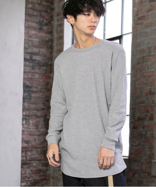 Beno(ビーノ)の「T/Cワッフル ロングレングス クルーネック Tシャツ(Tシャツ/カットソー・メンズ・ブラック/オフホワイト/グレー/ネイビー/ダークブラウン/ダークグリーン/サンドベージュ/ダークグレー/グレイッシュベージュ・M/L/LL/S)」の3枚目の写真