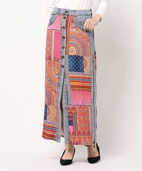 Desigual（デシグアル）の「切り替えデニムスカート（スカート・レディース・レッド・S/M/L/2L/4L/3L）」の4枚目の写真