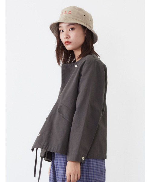 POU DOU DOU（プードゥドゥ）の「チェリー刺繍バケットハット（ハット・レディース・ホワイト/ベージュ/ネイビー・8）」の9枚目の写真