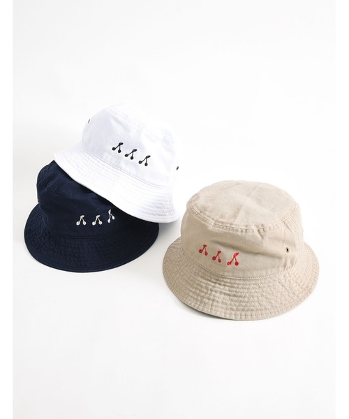 POU DOU DOU（プードゥドゥ）の「チェリー刺繍バケットハット（ハット・レディース・ホワイト/ベージュ/ネイビー・8）」の16枚目の写真