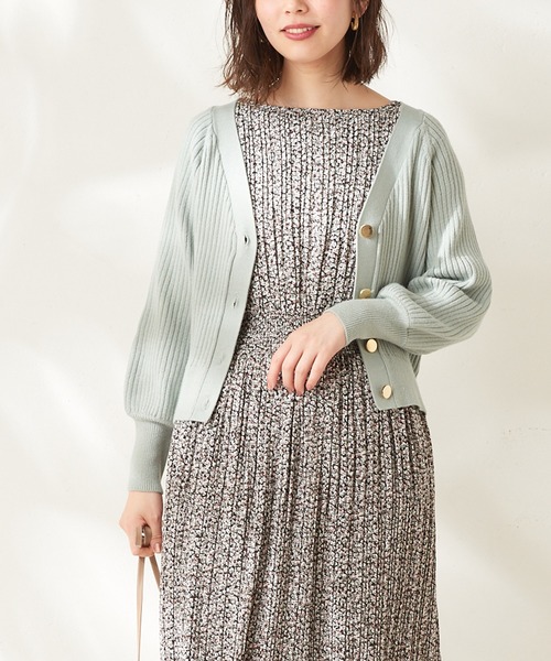 natural couture(ナチュラルクチュール)の「もちもちリブ金釦カーディガン(カーディガン/ボレロ・レディース・オフホワイト/ベージュ/ミント/ラベンダー/オレンジ・FREE)」の15枚目の写真