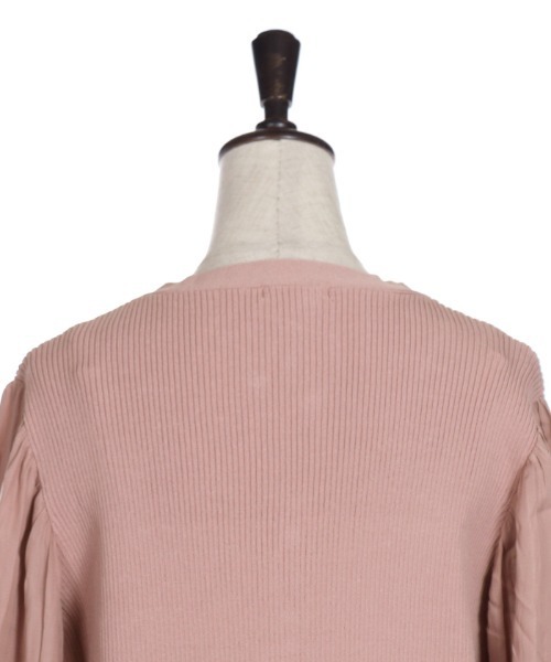 axes femme（アクシーズファム）の「プリーツ袖カットカーディガン（カーディガン/ボレロ・レディース・ブラック/ピンク/キナリ・MEDIUM）」の13枚目の写真