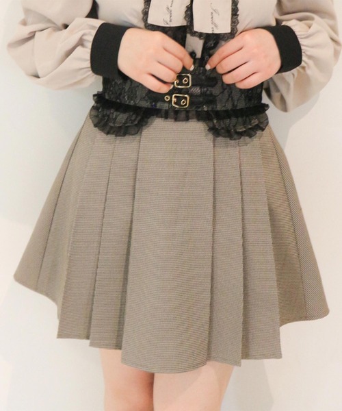 ROJITA（ロジータ）の「飾りベルトプリーツライクスカート（スカート