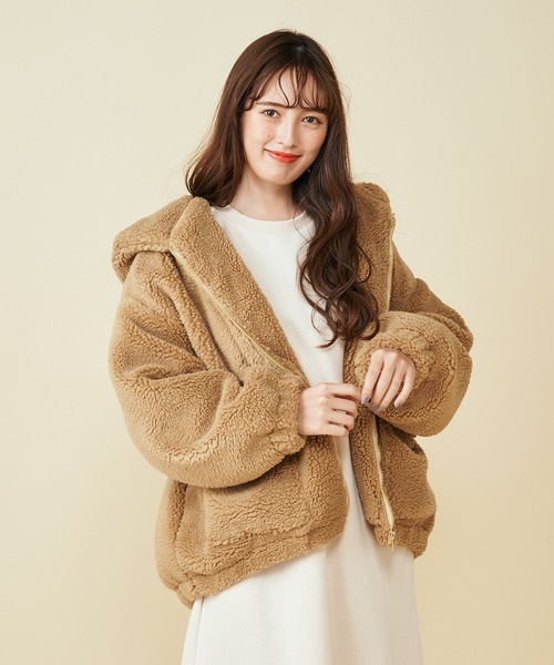 MIIA（ミーア）の「【ZOZO限定】ボアパーカージャケット（ブルゾン・レディース・ブラック/オフホワイト/ブルー/モカ・FREE）」の7枚目の写真