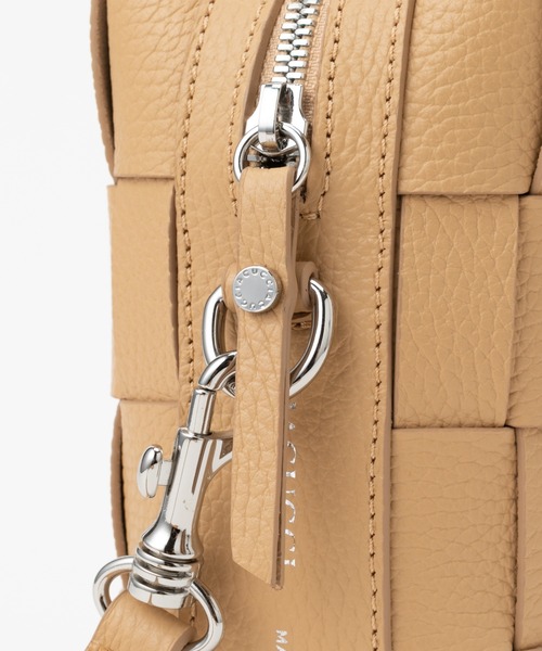 IACUCCI（イアクッチ）の「メッシュショルダーバッグ【BERTA