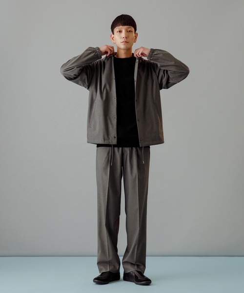 ADAM ET ROPE'（アダムエロペ）の「【OGUZ】ルーズ コーチジャケット/セットアップ対応（ブルゾン・メンズ・チャコールグレー/ベージュ系その他・M/L）」の11枚目の写真