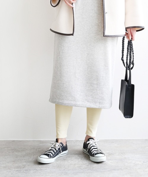 reca(レカ)の「起毛リブレギンスパンツ(レギンス/スパッツ・レディース・ピンクベージュ/ブラック/オフホワイト・FREE)」の4枚目の写真